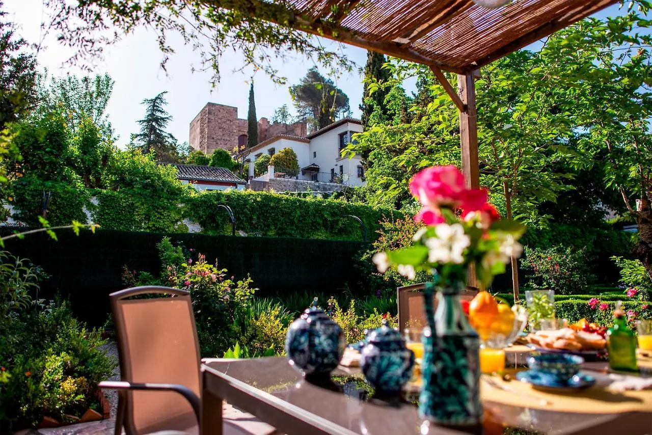 Genteel Home Carmen Del Cipres contacts